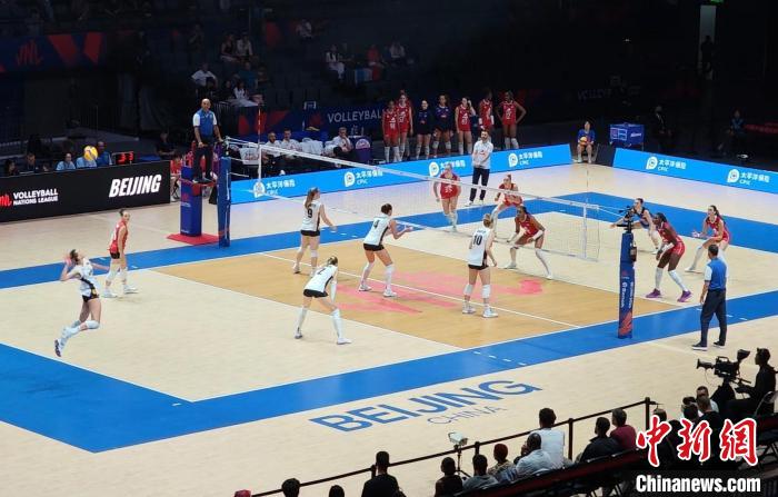 法国女排世联赛北京站首胜 恩迪亚耶独揽30分助