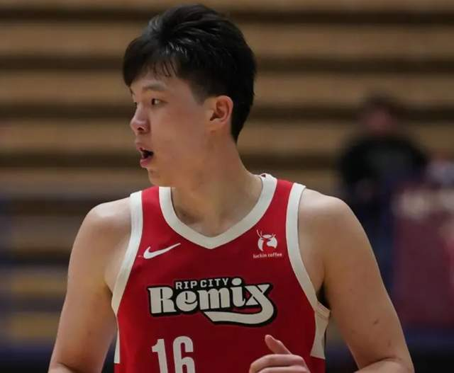 杨瀚森高原反应下仍献防守串联 撕裂之城混音险