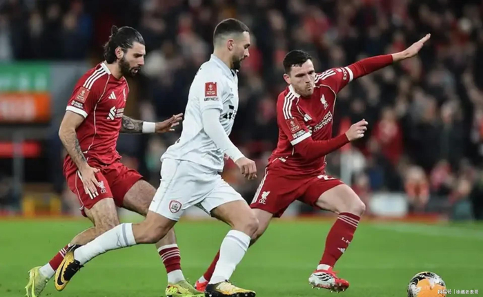 跑动数据背后的真相：利物浦崩盘是战术失衡还