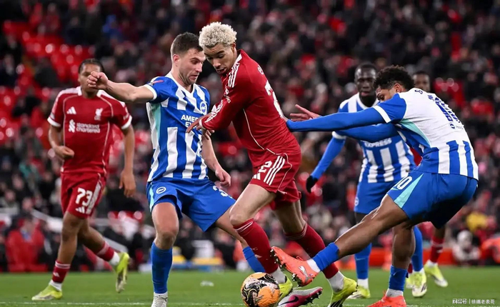 跑动数据背后的真相：利物浦崩盘是战术失衡还