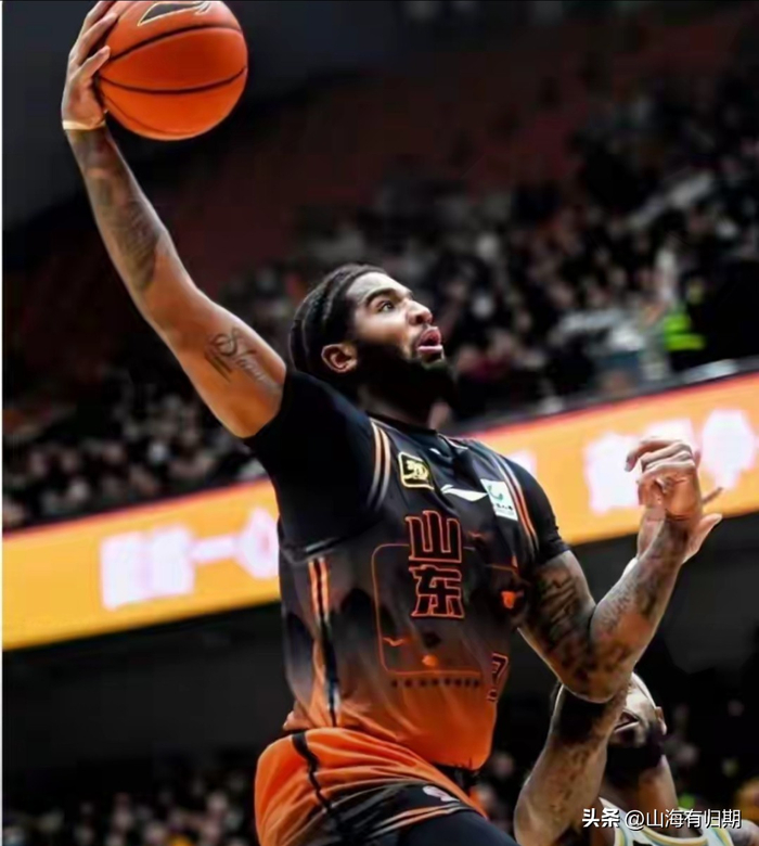 山东队外援裁决引争议：高光表现难改规则枷锁