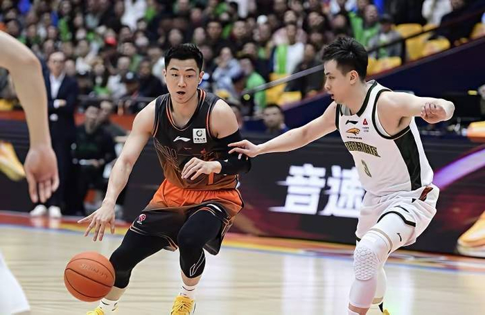 山东男篮G3大胜淘汰辽宁，季后赛首胜引发战术反